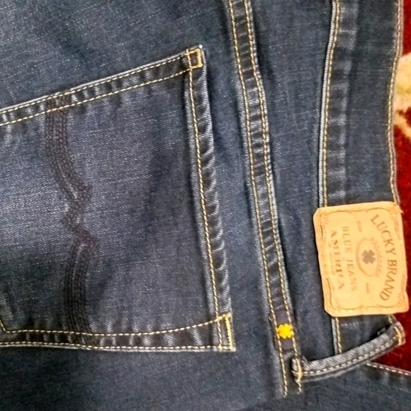 Lucky Brand Ladies "Sweet'n Low" Jeans - Picture 4 of 6